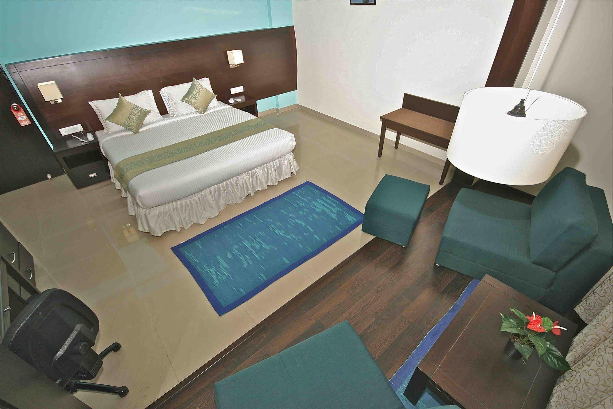 Treebo Trend Sterling Suites Inn Bangalore Eksteriør billede