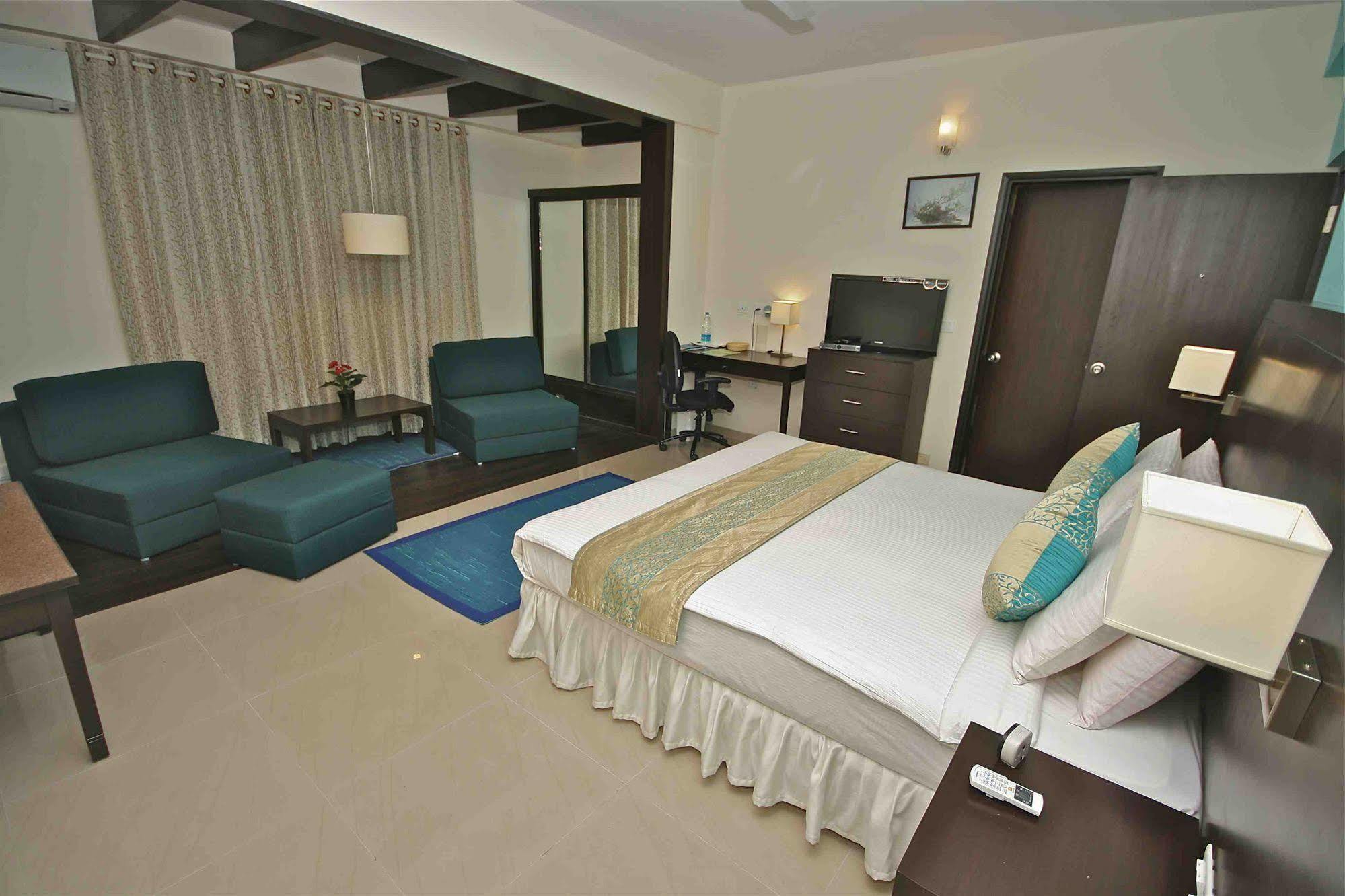 Treebo Trend Sterling Suites Inn Bangalore Eksteriør billede