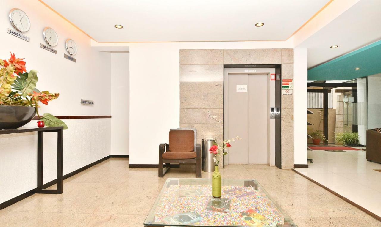 Treebo Trend Sterling Suites Inn Bangalore Eksteriør billede
